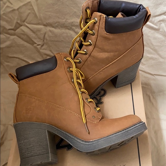 Dirty Laundry boots - Picture 2 of 4